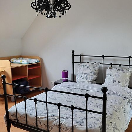 Maison De Village Avec Jardin, Parc Prive Et Box Fibre, Animaux Bienvenus, A 15 Min Du Mans - Fr-1-410-333 Mézières-sous-Lavardin Eksteriør bilde