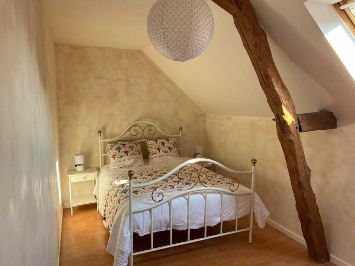 Maison De Village Avec Jardin, Parc Prive Et Box Fibre, Animaux Bienvenus, A 15 Min Du Mans - Fr-1-410-333 Mézières-sous-Lavardin Eksteriør bilde