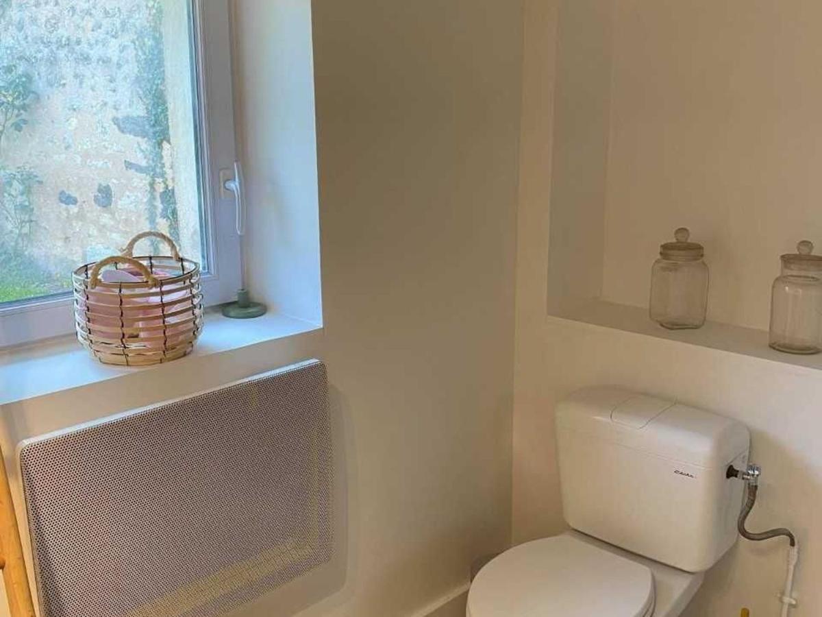 Maison De Village Avec Jardin, Parc Prive Et Box Fibre, Animaux Bienvenus, A 15 Min Du Mans - Fr-1-410-333 Mézières-sous-Lavardin Eksteriør bilde